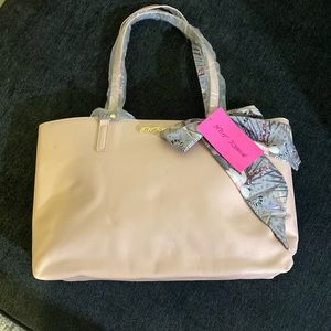 NWT Betsey Johnson tote bag!